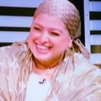مني العقاد