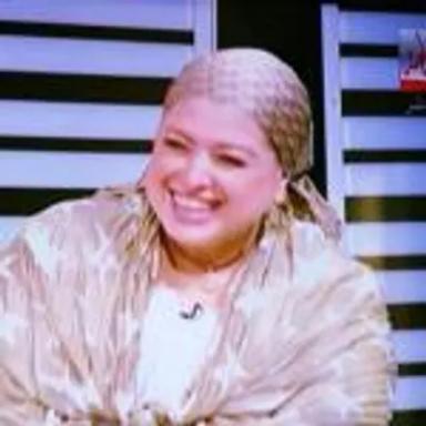 منى العقاد