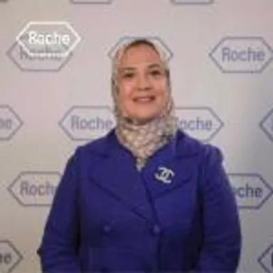 لبنى عز العرب