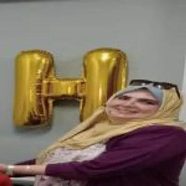 منى بركات