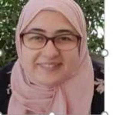 منال شرارة