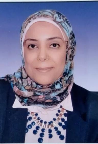 ايات نجيب